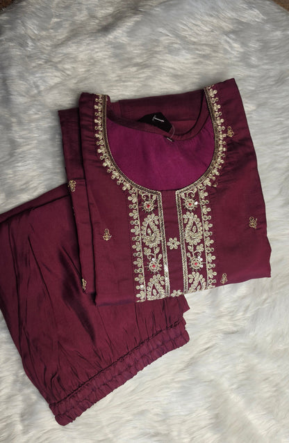 MAROON EMBROIDERED ETHNIC SUIT SET WITH BANARASI DUPATTA