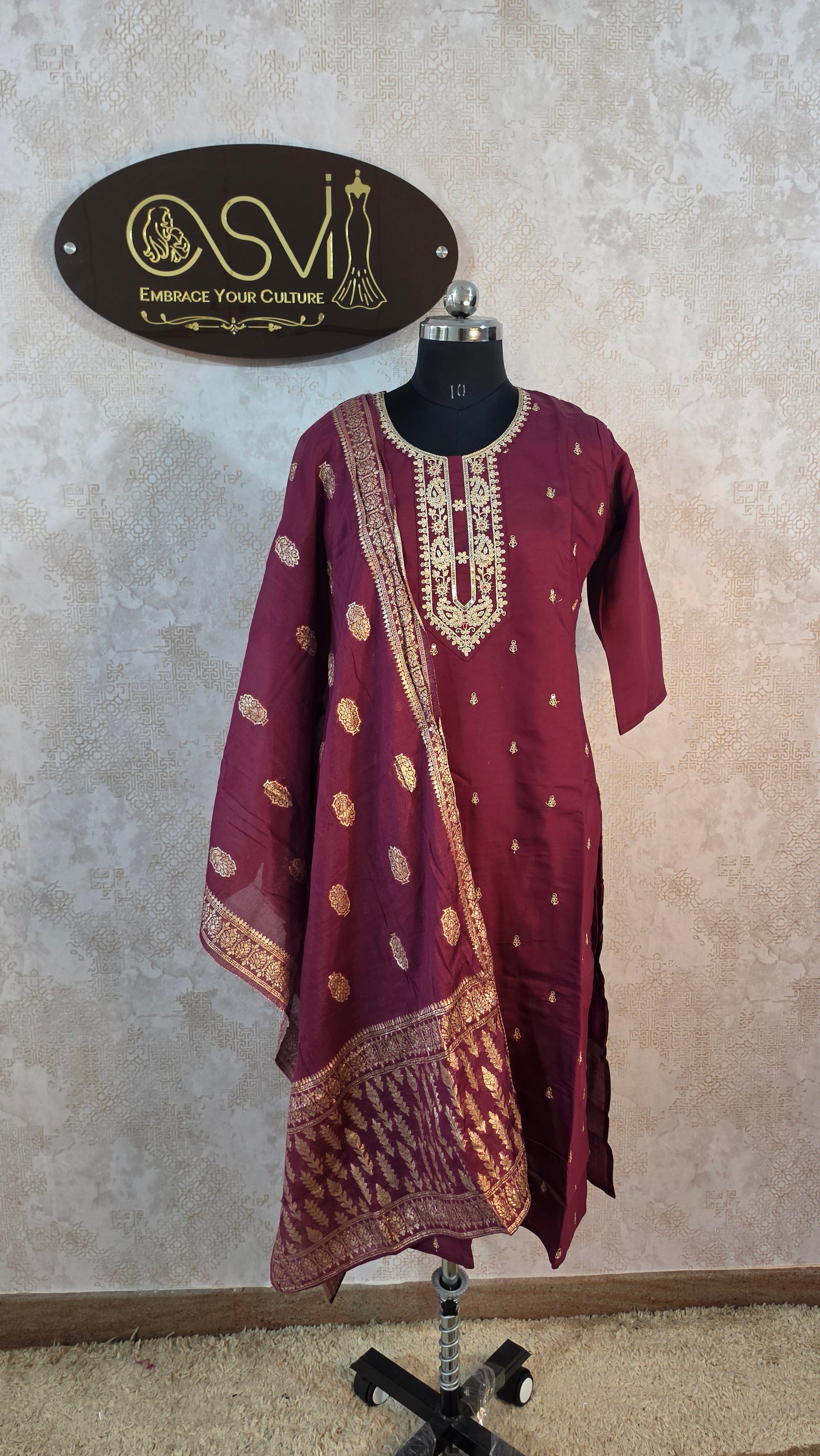 MAROON EMBROIDERED ETHNIC SUIT SET WITH BANARASI DUPATTA