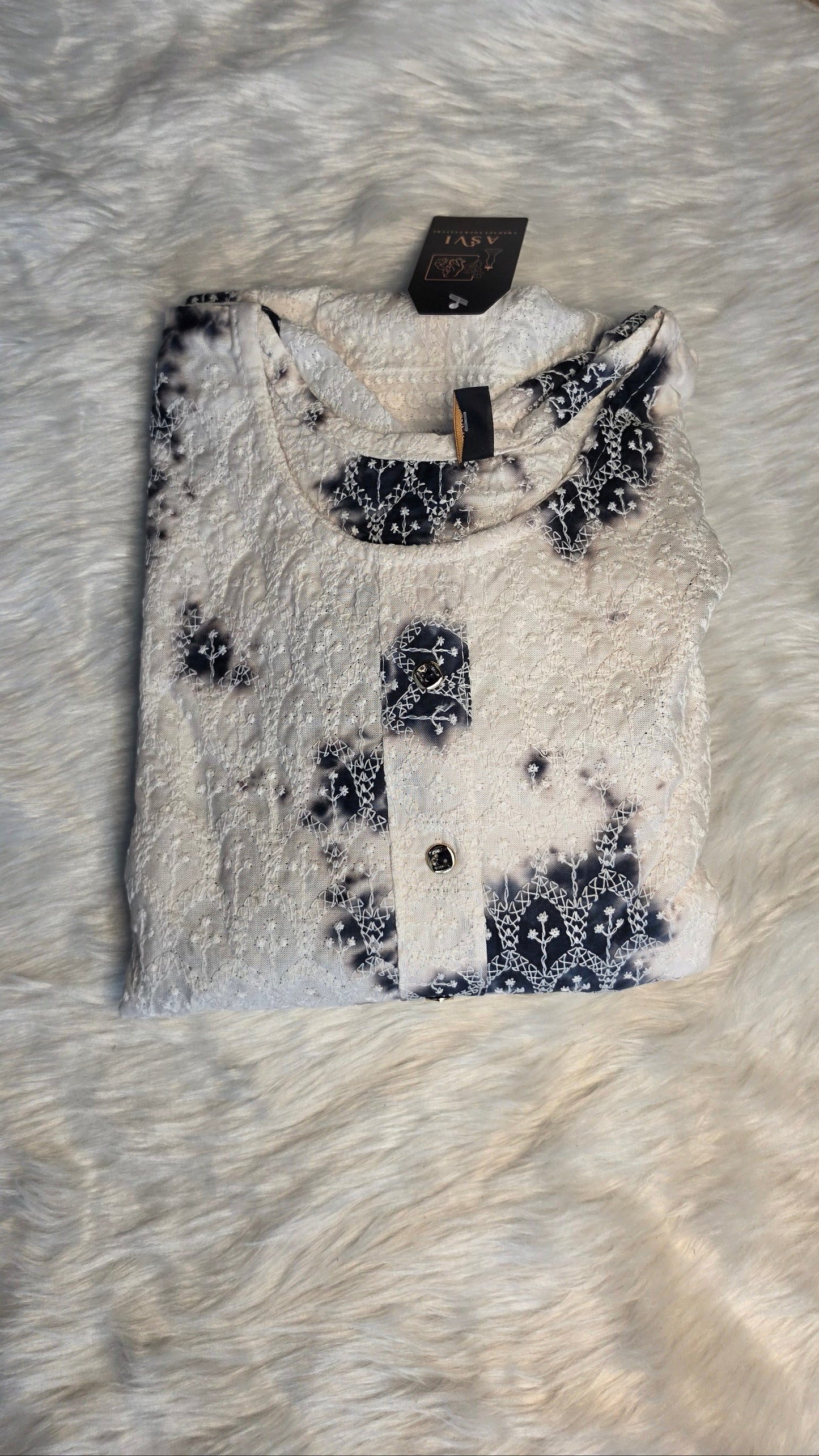 WHITE & BLACK EMBROIDERED COTTON KURTHI