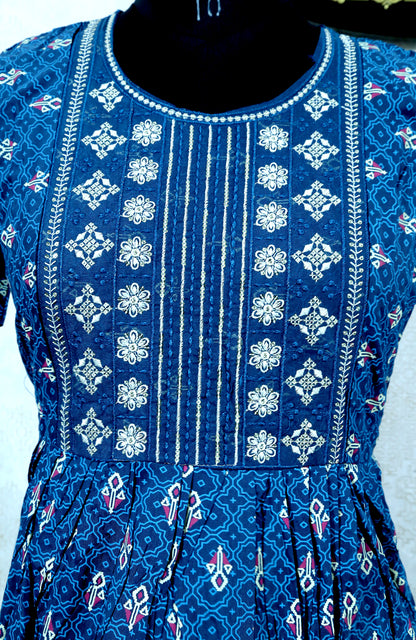 TWILIGHT FLORAL WORK KURTHI – ROYAL BLUE EDITION