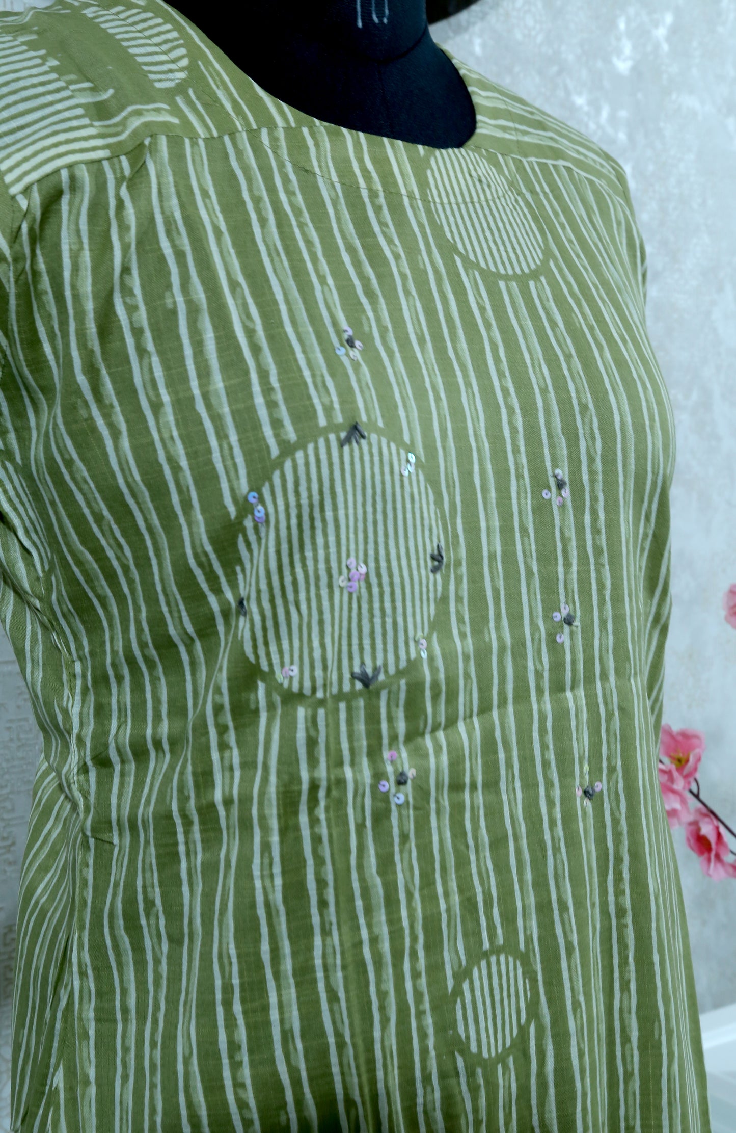 OLIVE GREEN MINIMAL PRINT STRAIGHT SUIT SET WITH DUPATTA