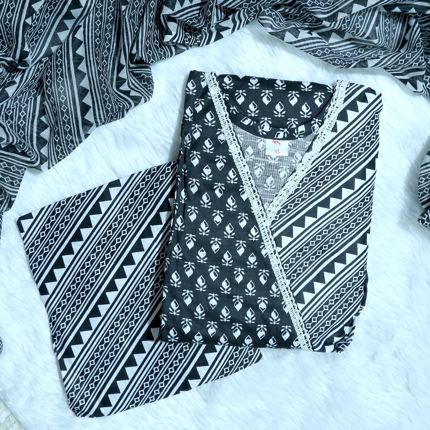 AJRAKH PRINT BLACK AND WHITE KURTHI SET WITH LACE DETAILING