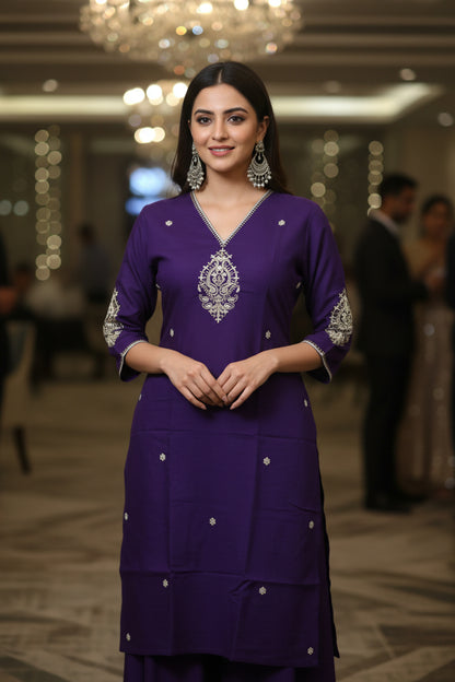MODERN V-NECK LONG KURTI IN FLOWY RAYON