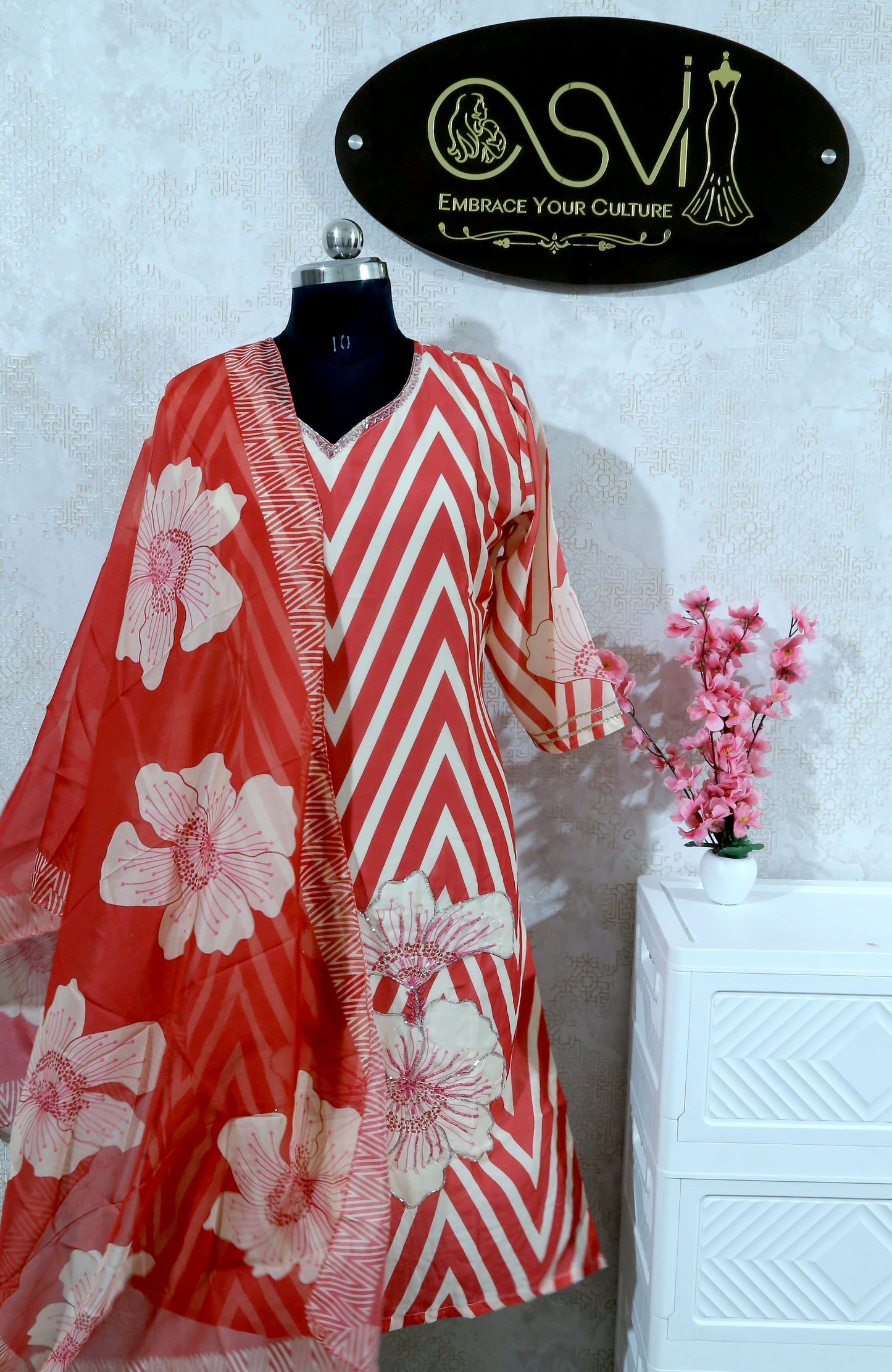 PREMIUM SOFT CREPE CHEVRON PRINT EMBELLISHED RED AND WHITE KURTHI SET WITH DUPATTA