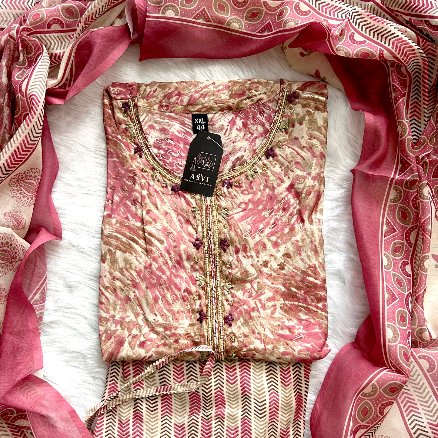 MUSLIN MODAL THREE-PIECE SUIT SET WITH HANDWORK