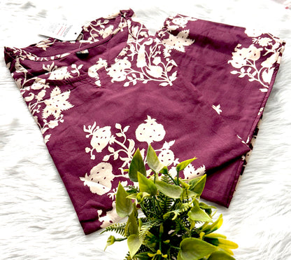 FLORAL CO-ORD SET IN PREMIUM COTTON WITH HEART-SHAPED NECK