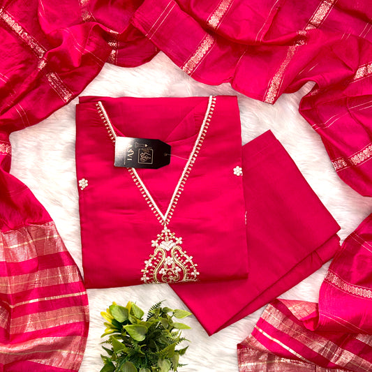 STYLISH V-NECK LONG KURTHI IN VISCOSE RAYON FABRIC