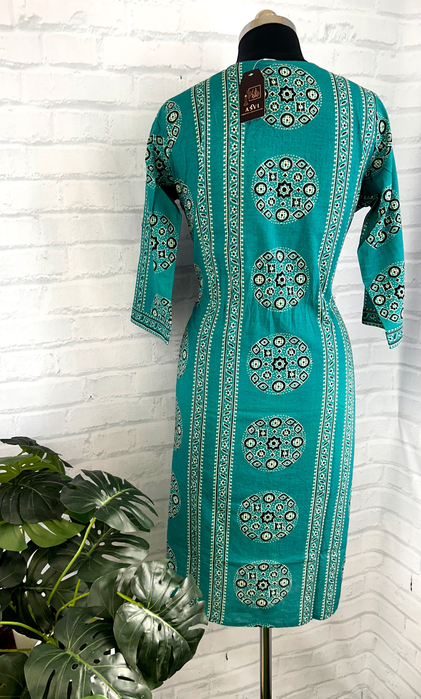 PREMIUM COTTON ETHNIC STRAIGHT SUIT SET WITH EMBROIDERY