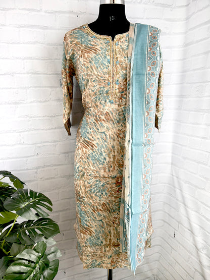 MUSLIN MODAL THREE-PIECE SUIT SET WITH HANDWORK