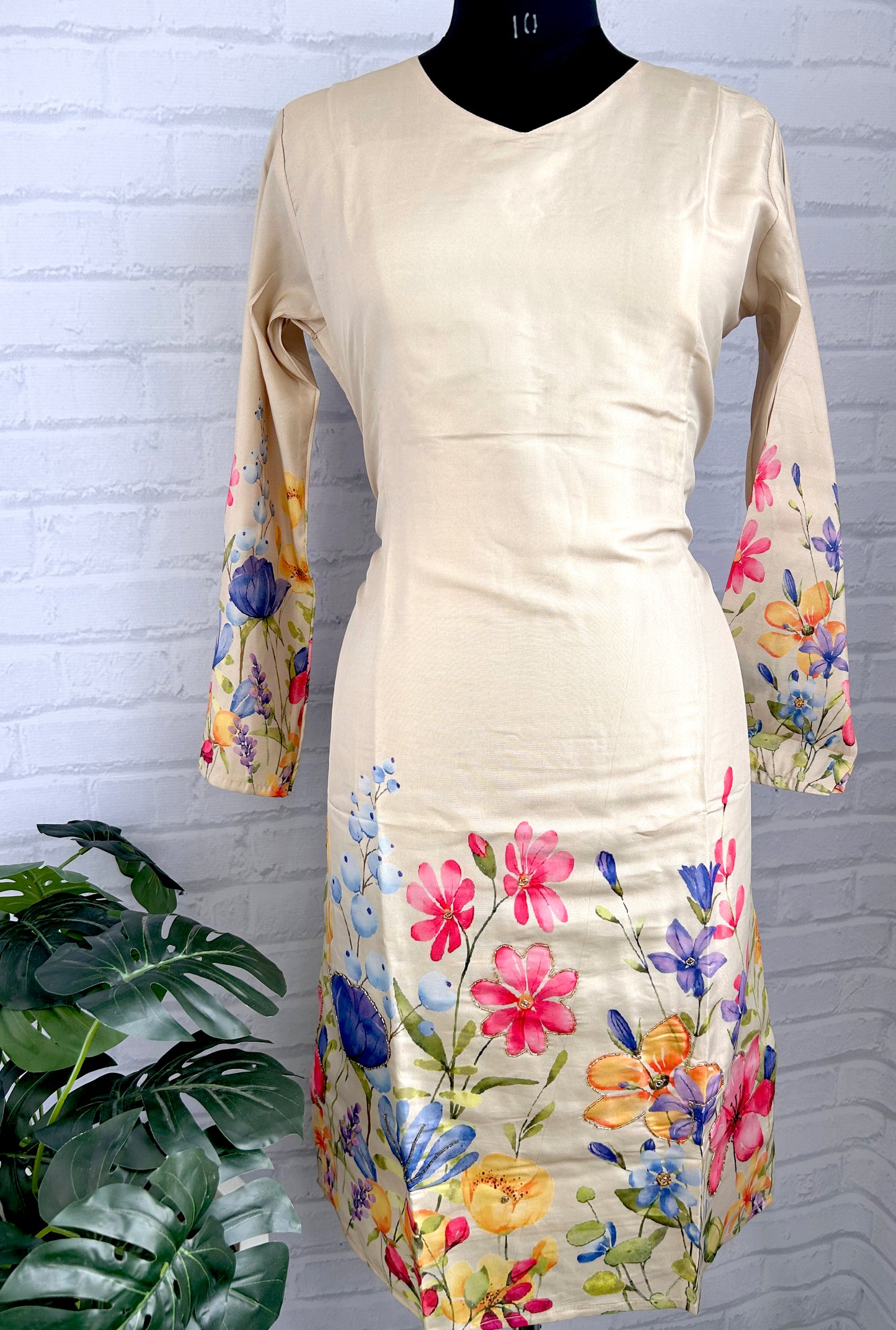 Designer Roman Shimmer Digital Floral Print Kurthi Set with Elegant Work