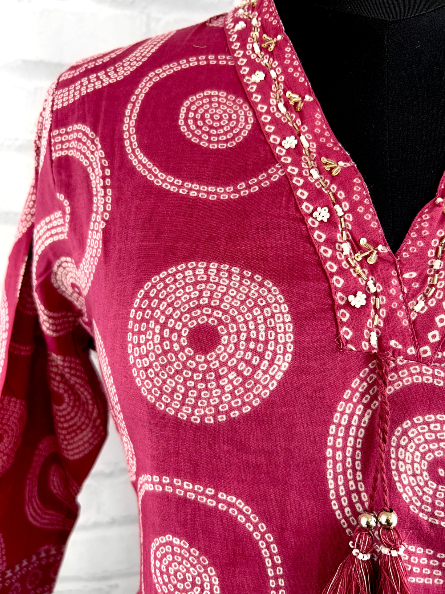 HANDCRAFTED PURE COTTON STRAIGHT SUIT SET WITH INTRICATE EMBROIDERY