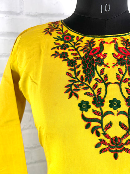 FLORAL VISCOSE RAYON KURTHI SET – V-NECK, STRAIGHT FIT
