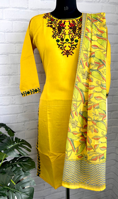 FLORAL VISCOSE RAYON KURTHI SET – V-NECK, STRAIGHT FIT