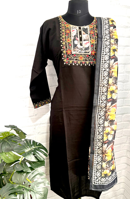ELEGANT BLACK ROMAN SILK EMBROIDERED KURTHI SET – LUXE MEETS TRADITION