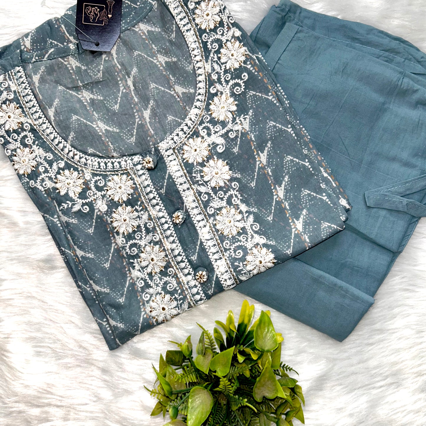 FLORAL INDOLADY STRAIGHT SUIT SETS